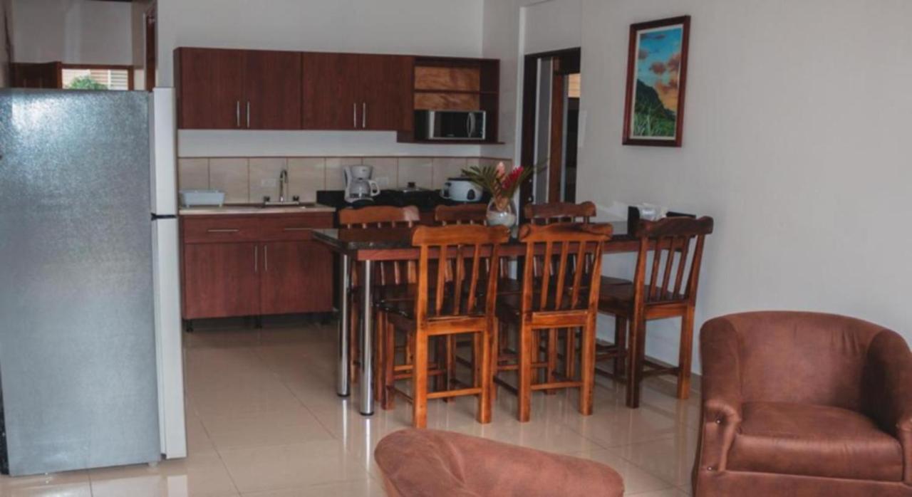 Hotel Arenas En Punta Leona Las Agujas 外观 照片
