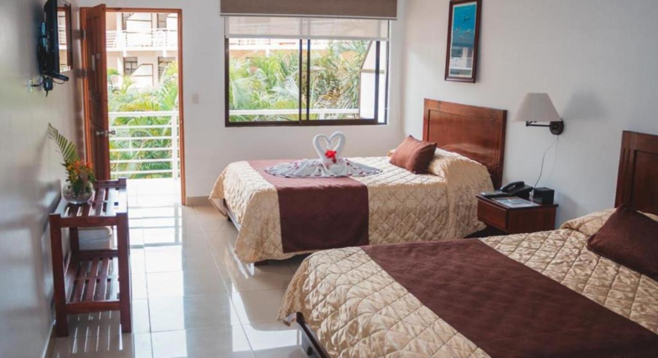 Hotel Arenas En Punta Leona Las Agujas 外观 照片