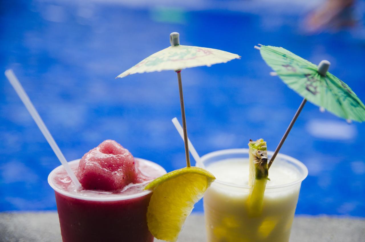 Hotel Arenas En Punta Leona Las Agujas 外观 照片