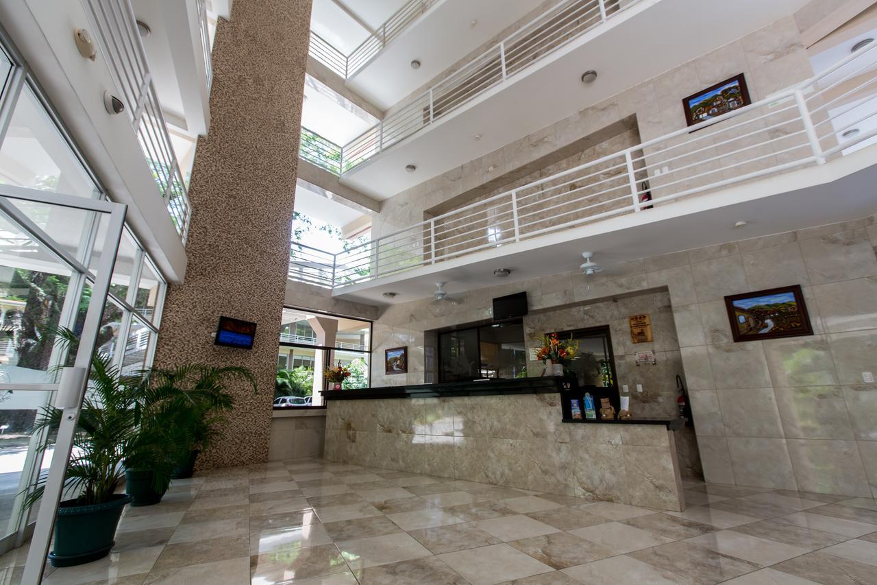 Hotel Arenas En Punta Leona Las Agujas 外观 照片